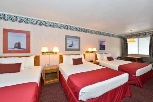 Travelodge By Wyndham Mackinaw City Rom bilde