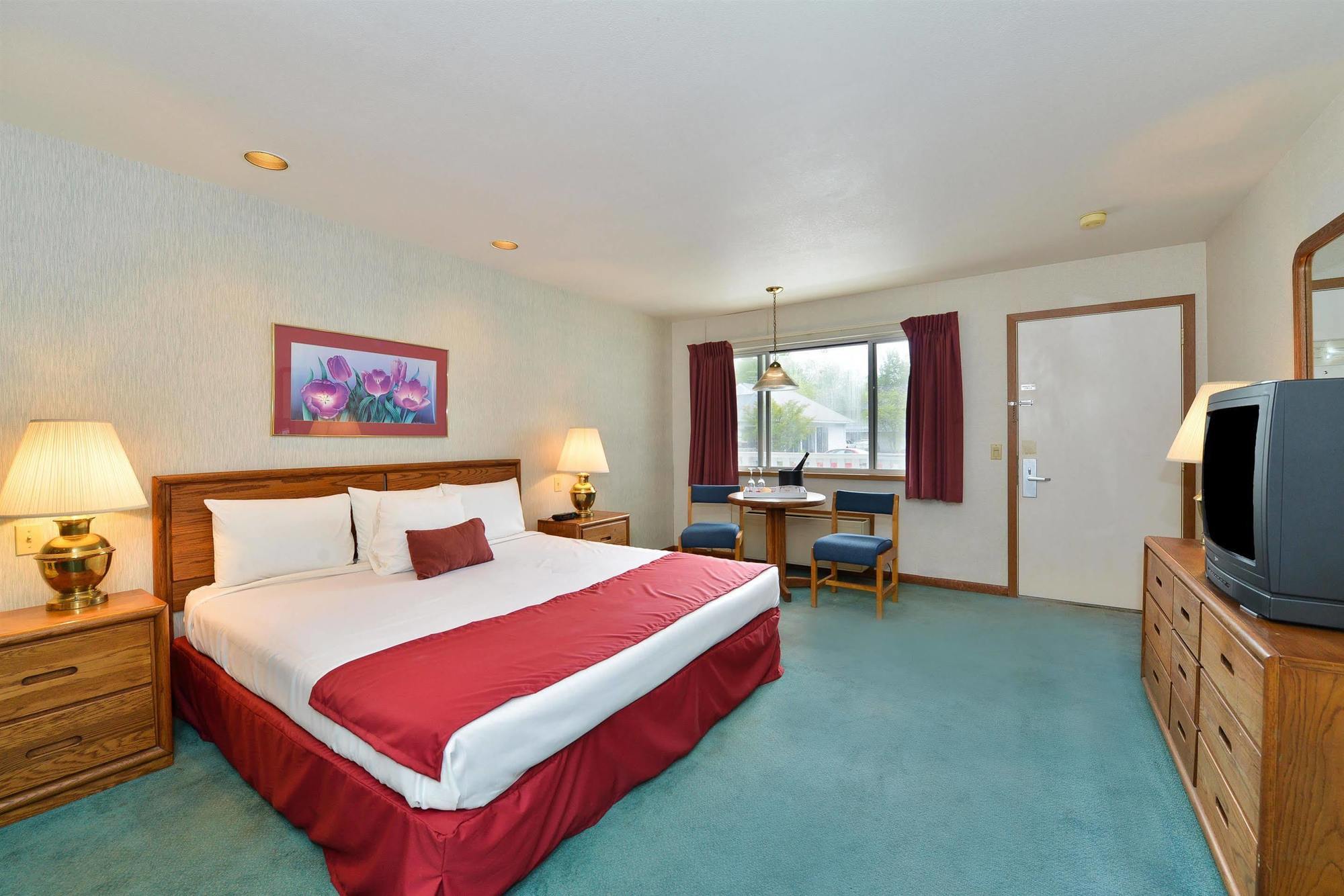 Travelodge By Wyndham Mackinaw City Eksteriør bilde